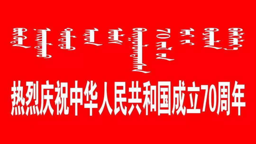 军人父子一起参加阅兵,上阵父子兵父子二人同时参加阅兵