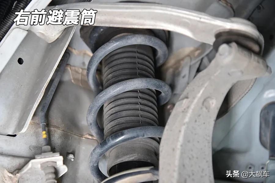 q50第一代怎么样,q50底盘是什么水平