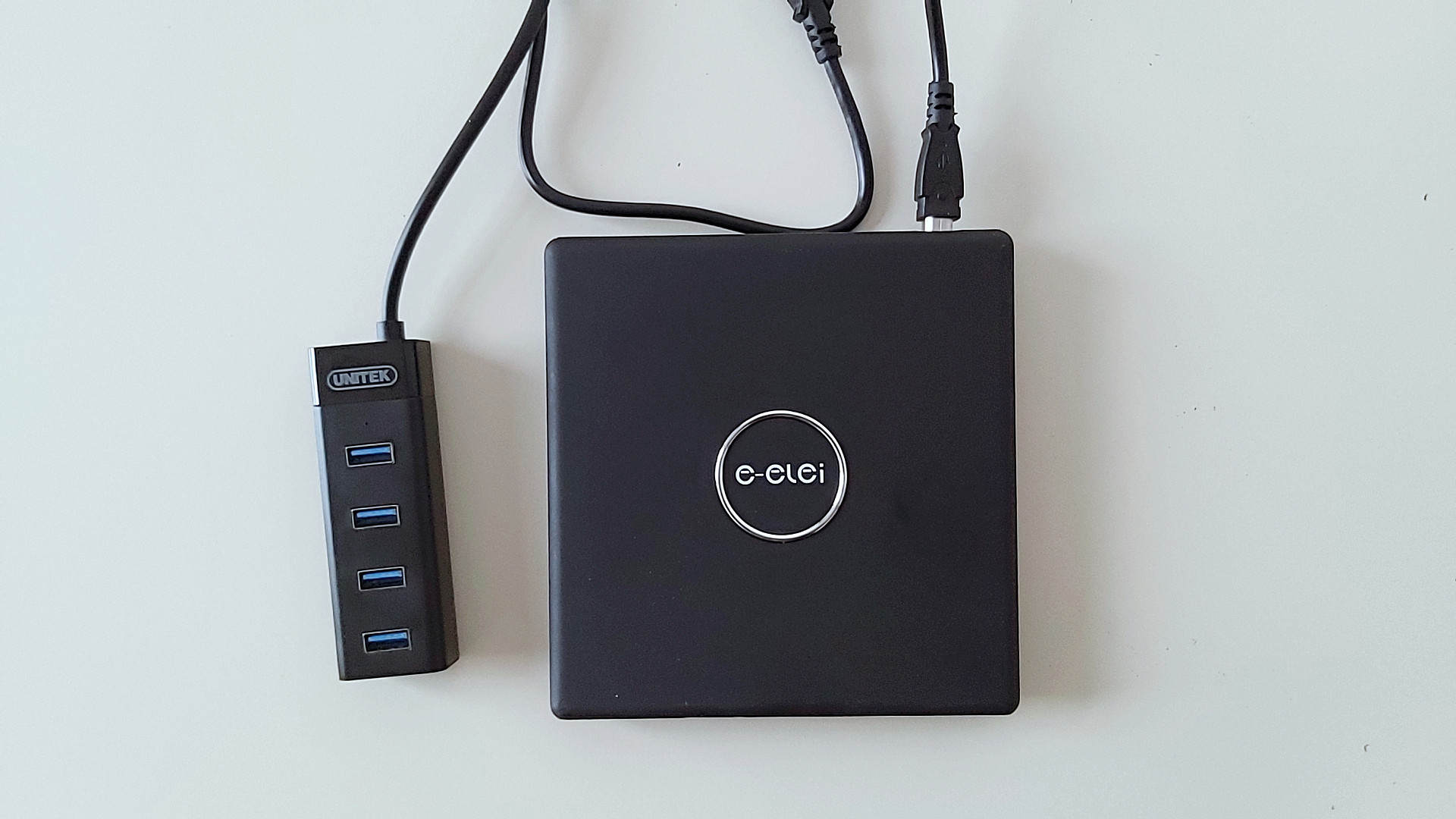 烧了2个HUB和1个光驱后我选择了分控集线器