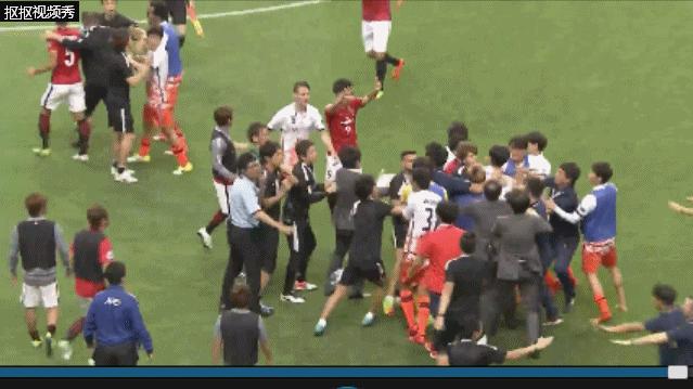 那些年国足的中超名场面,中国国足踢球名场面
