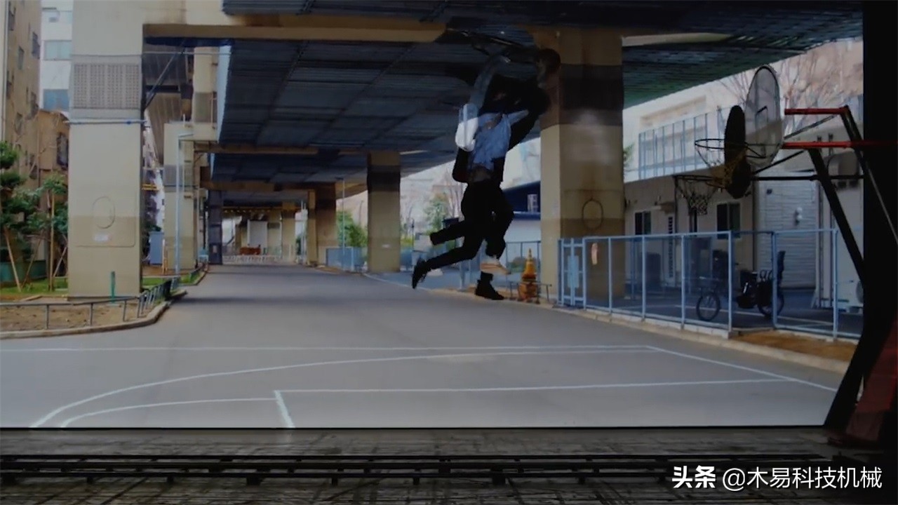 竹蜻蜓手推飞行器,日本学生的背包有什么功能