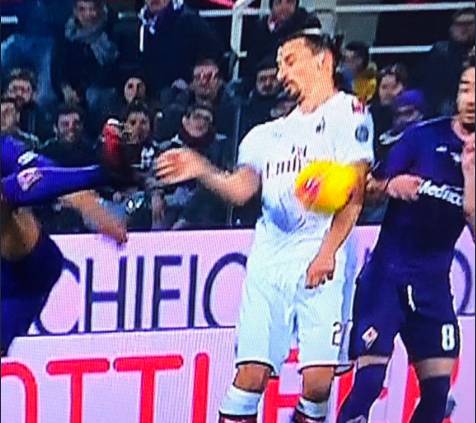 外国网友说足球不是运动,外网热议足球