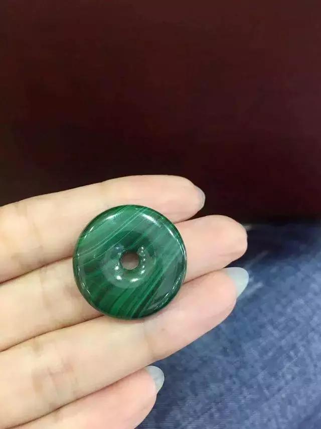 孔雀石真的好吗,孔雀石有什么样子