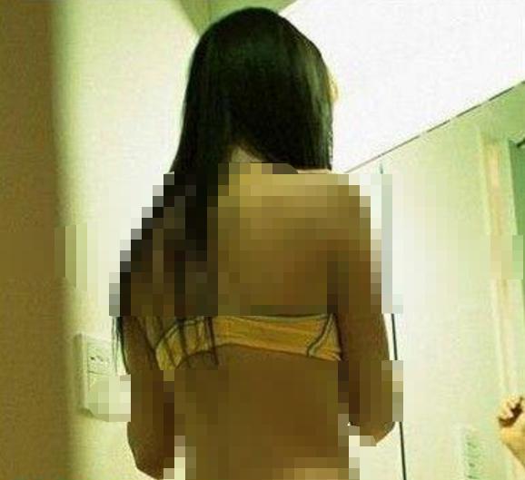 将亲姐私房照卖给同学,无性别界限的教育,注定结出恶果