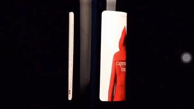 “狼，来了”！薇娅带着火遍全网的小红帽葡萄酒进博会直播