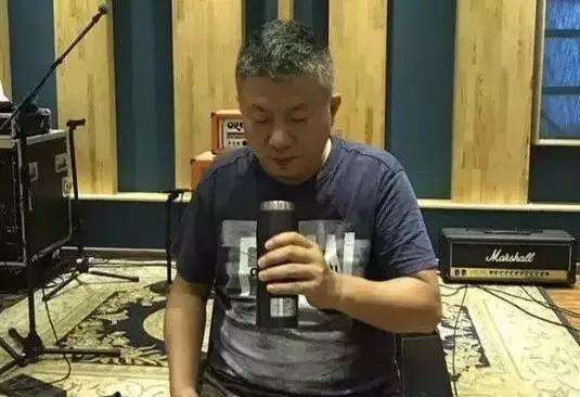 保温杯的科技感,英伦风保温杯