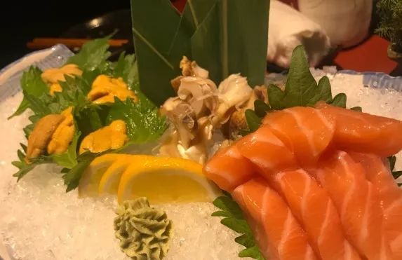 上海美食推荐必吃的餐厅最新,上海最值得去的5家餐厅好吃不贵