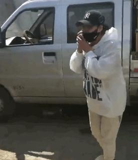 金毛被卖到肉店,金毛丢失重逢