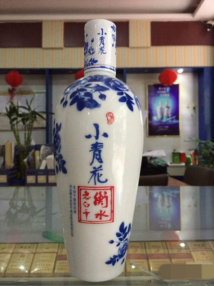 200元内最好喝的浓香型白酒了,哪一款平价白酒口感跟茅台接近