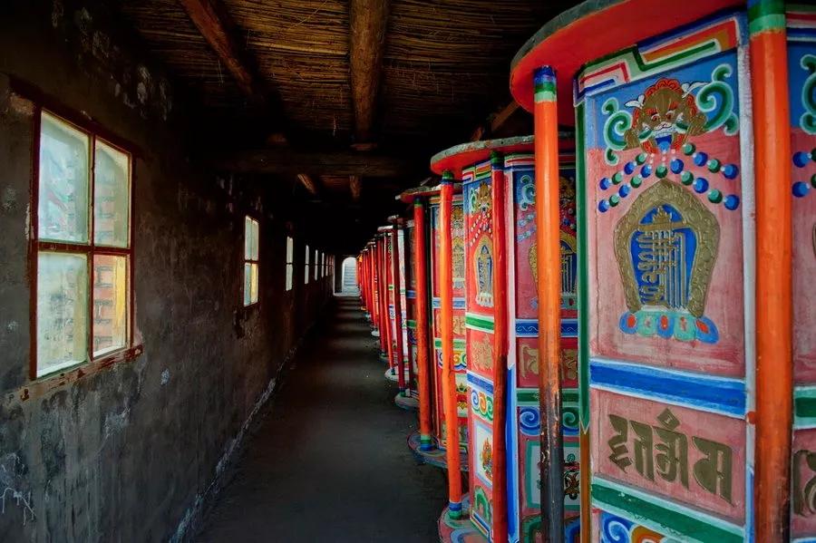 来感受大西北的异域风情,领略一下西北风情