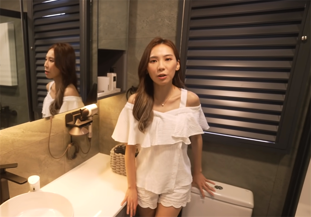 女孩在香港的4平方蜗居生活,香港330平别墅独居