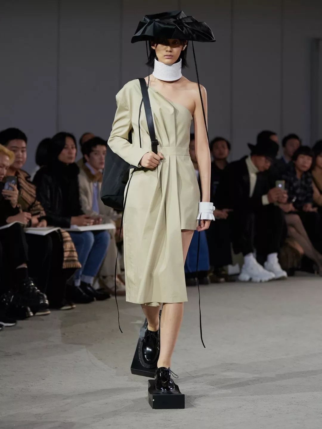 十二星座春夏穿什么,关于十二星座的夏季穿搭