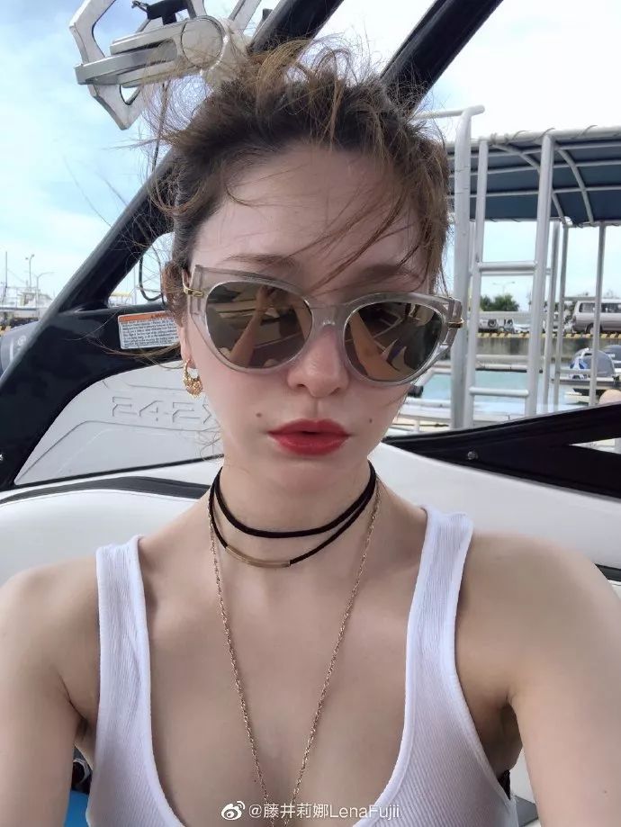 脸上长的痣有哪些是不可以取的,脸上长黑痣会影响颜值吗