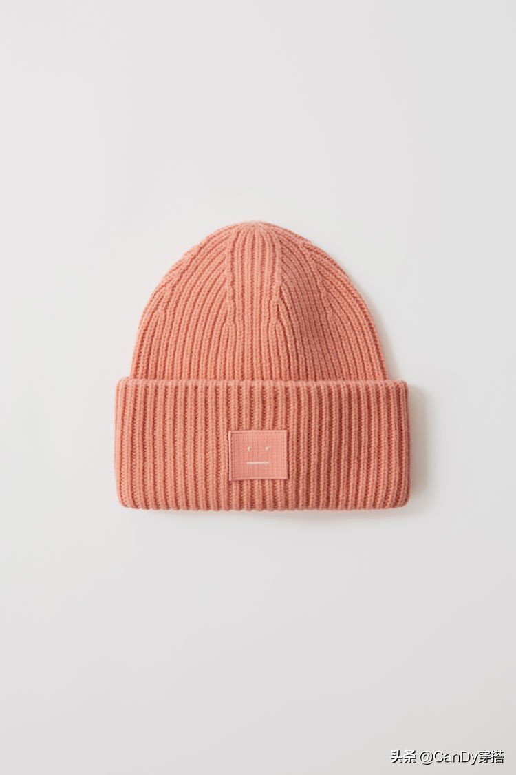 穿新衣迎新春,穿新衣拜大年