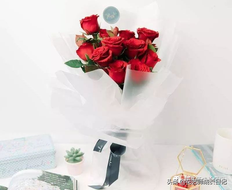 1-999朵玫瑰花分别代表什么花语,1到99朵玫瑰花花语