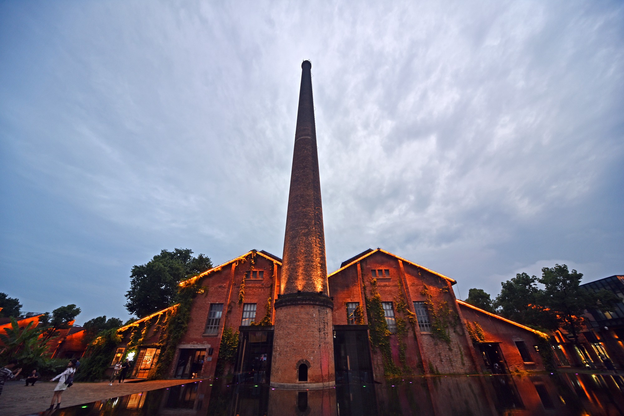 景德镇近代瓷器发展,千年瓷都景德镇有哪些瓷器