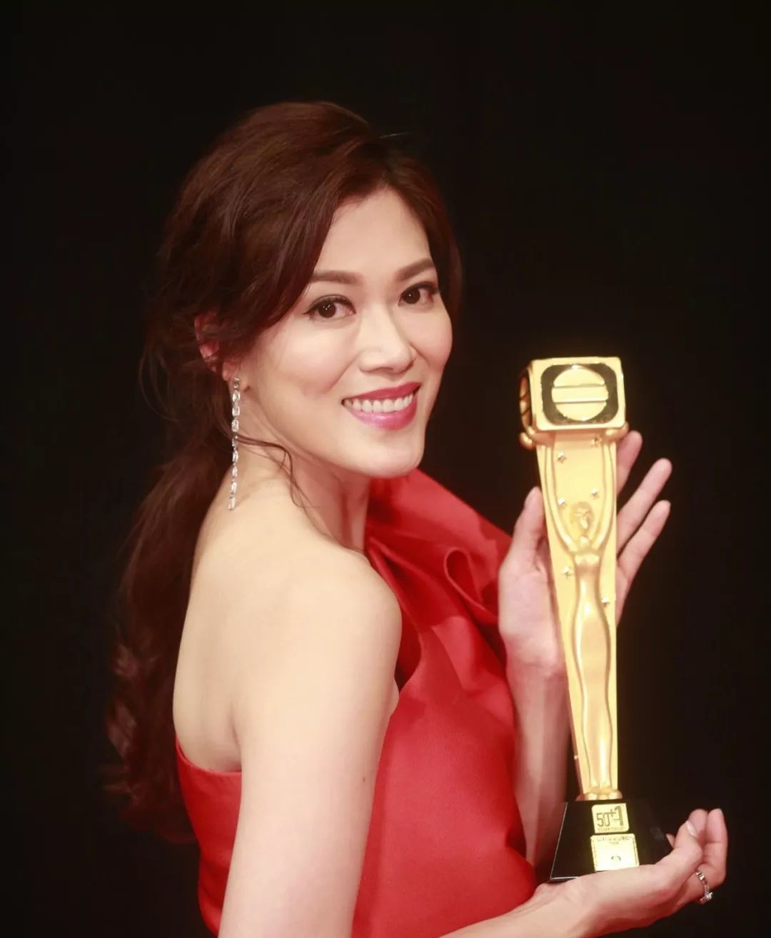 爱回家大小姐厨艺,爱回家大小姐被称为女汉子