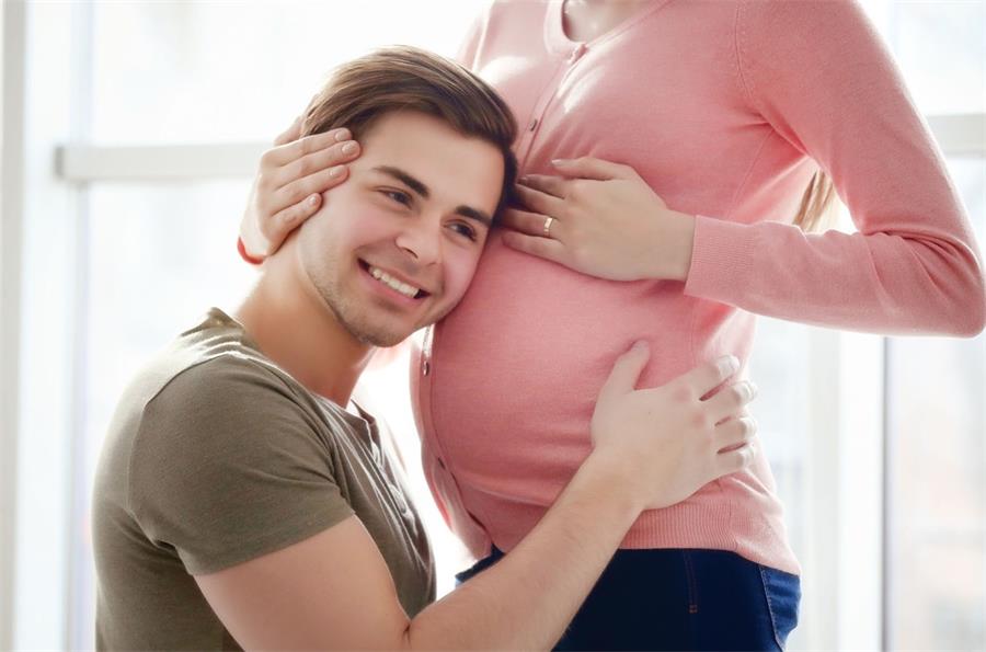 孕期腰痛有什么办法缓解,孕期如何缓解腰痛的瑜伽体式