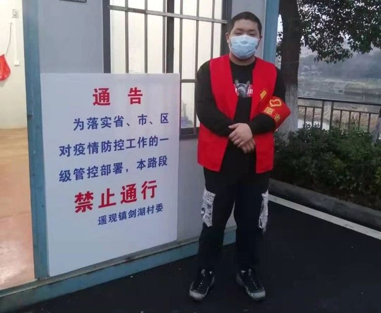 致敬生命中最可爱的你们,致敬抗战一线可爱的你们