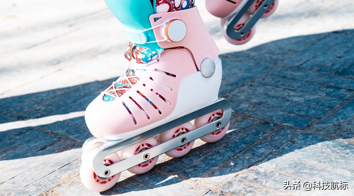 轮滑鞋儿童使用,对儿童最好的轮滑鞋