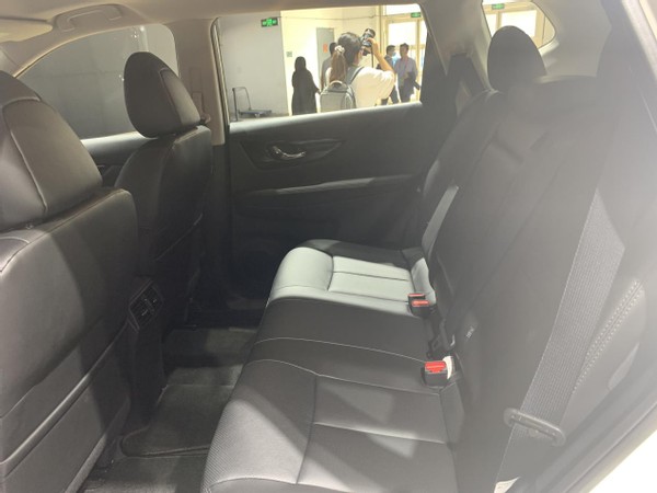 日产奇骏suv2.0真实油耗,奇骏很不错的一款家用suv