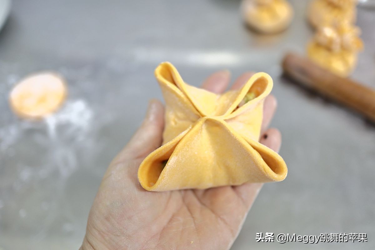 包子一次性醒发视频,福袋大包子的包法