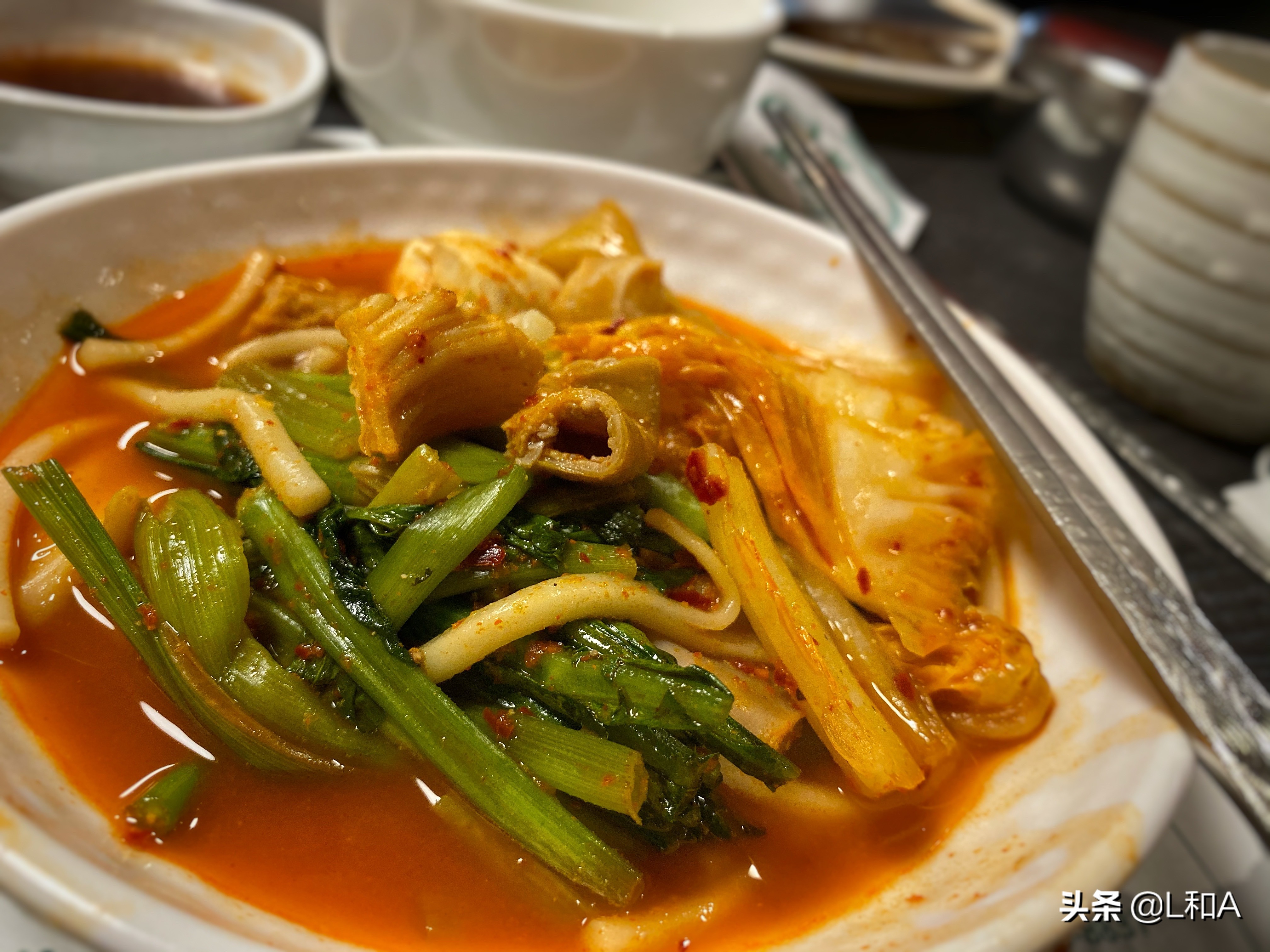 首尔:乙支路的烤内脏专卖店,前韩国总统的老相好