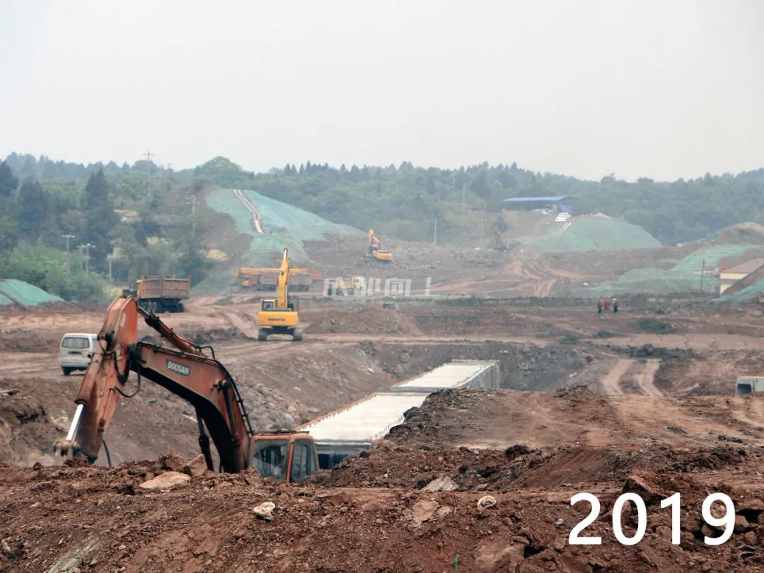 东部新区与天府新区,东部新区和天府新区