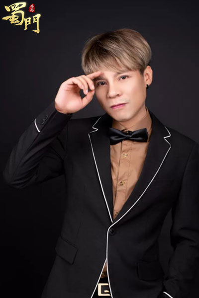 神秘古宅的视频,神秘老宅发现影子