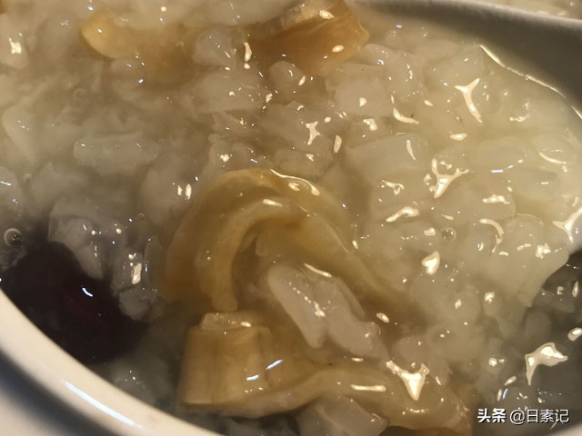 花胶的正确炖法和肉炖花胶吃法,即食花胶和自己熬汤的花胶