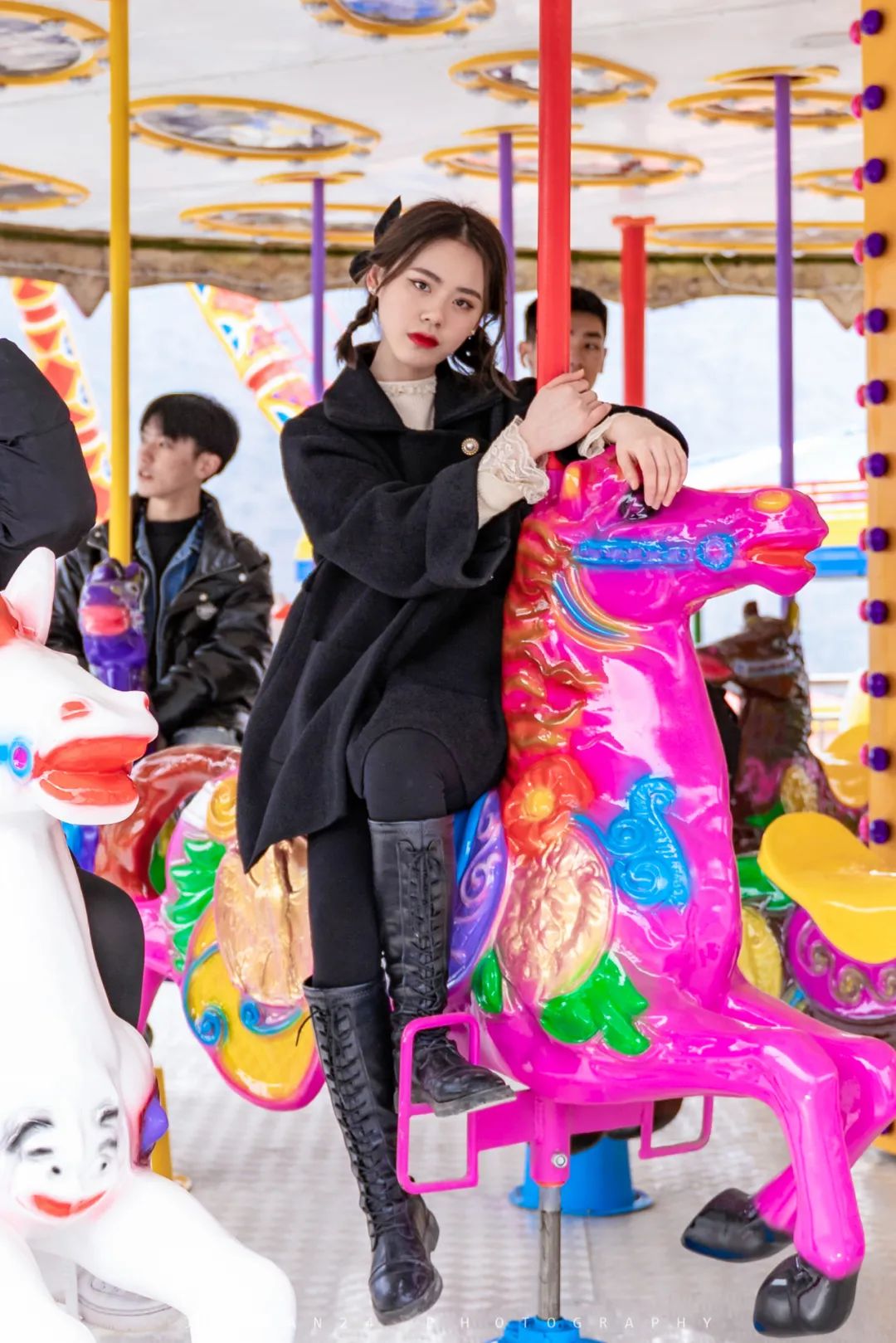 春节假期好去处，打卡巫山“悬崖”上的游乐场「图文、视频」