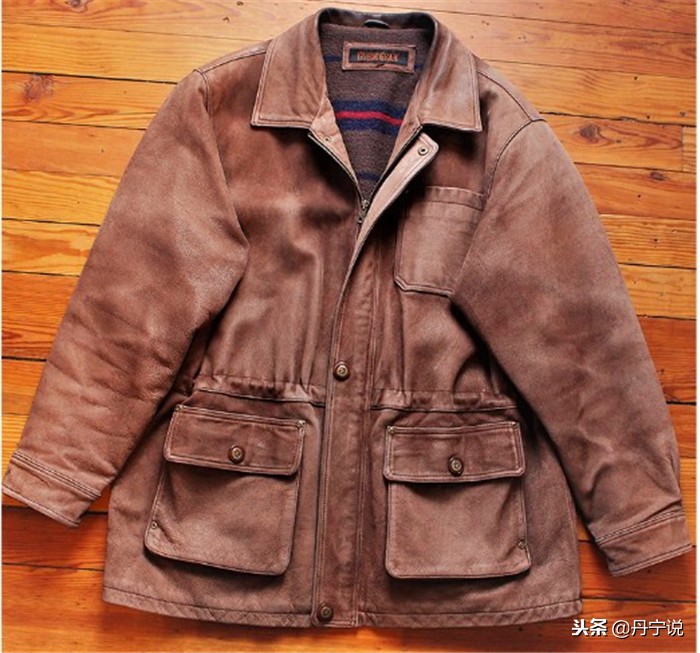 复古皮夹克怎么选,今年最流行的新款皮夹克