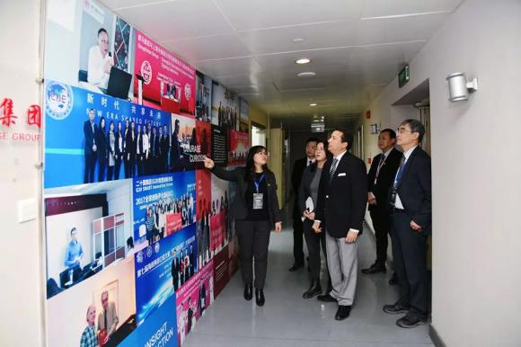 鑱斿悎鍥借缁冪爺绌舵墍瑙嗛,鑱斿悎鍥借缁冪爺绌舵墍浜氬お涓績