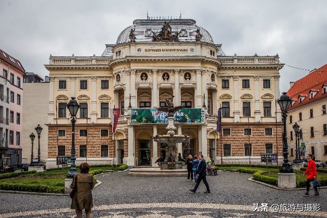 世界上拥有三个唯一的首都国家,全球唯一一个有两个首都的国家