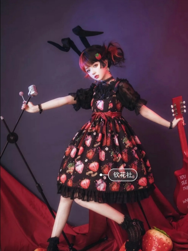 lolita白菜小裙子开箱,100多的lolita裙超白菜推荐