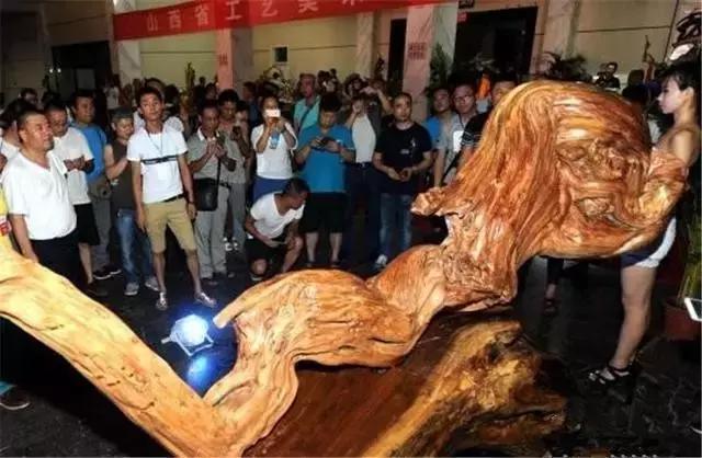 史上最贵的木雕龙标价9.38亿，还有哪些天价文玩你不曾见过？