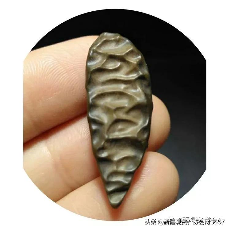 哈密老坑泥石的形成,哈密老泥石的魅力