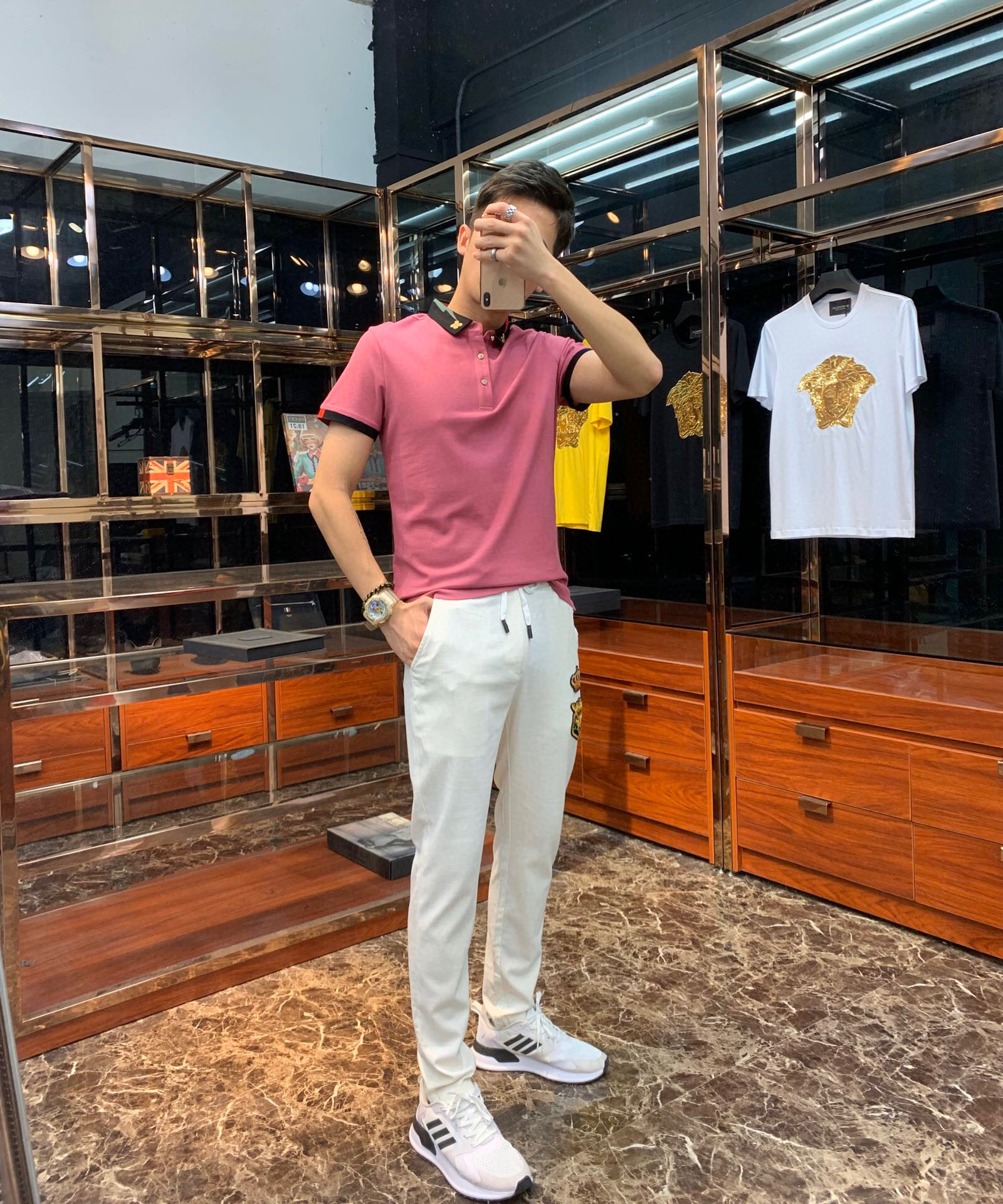 1米5小个子夏日t恤穿搭,高个青年男士穿衣搭配成熟