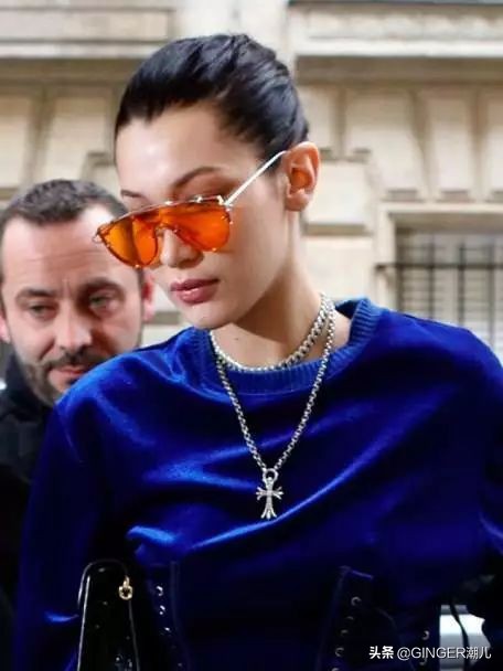 刚公布的潘通年度色怎么玩?