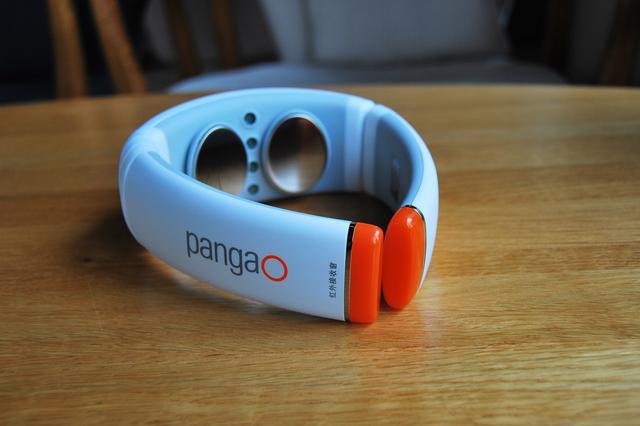 颈椎按摩仪妈妈礼物推荐40-50岁,新款颈椎按摩仪送妈妈