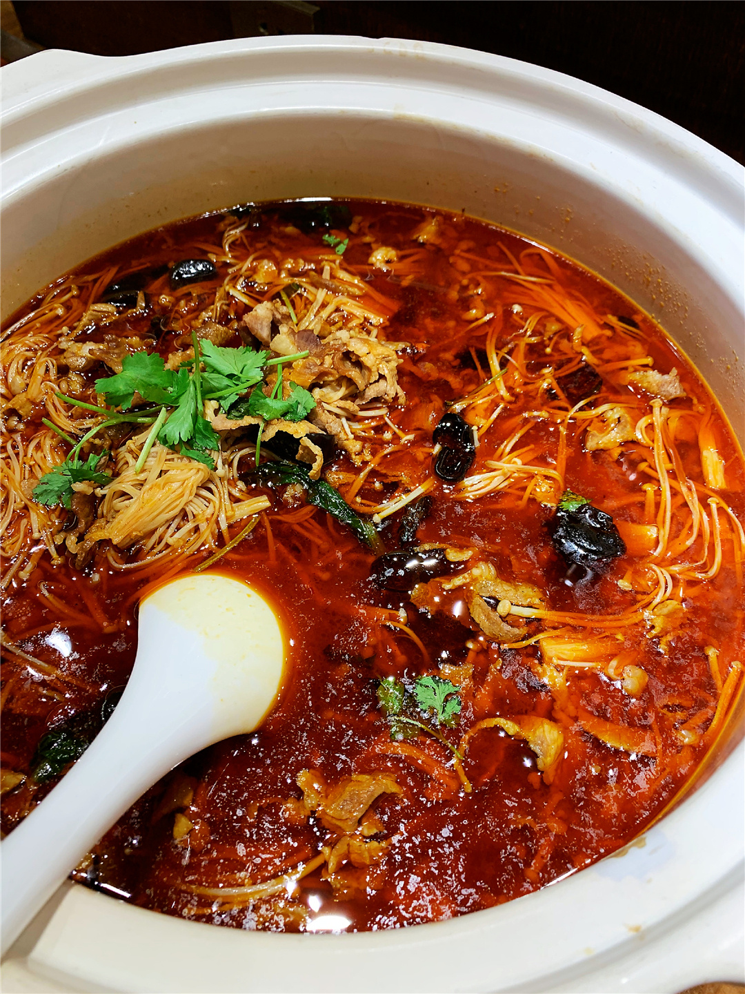 长春国信南山温泉酒店有没有汗蒸,2个亿建的温泉