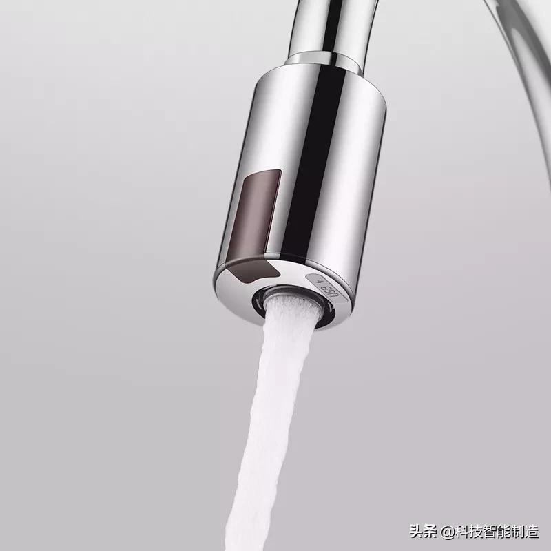 联想出手,拯救水龙头喷水,0.1秒快速感应出水,1次充电用9月