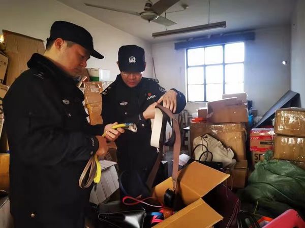 销售假冒商品罪涉案金额60万,销售假冒商品涉案金额16万判几年