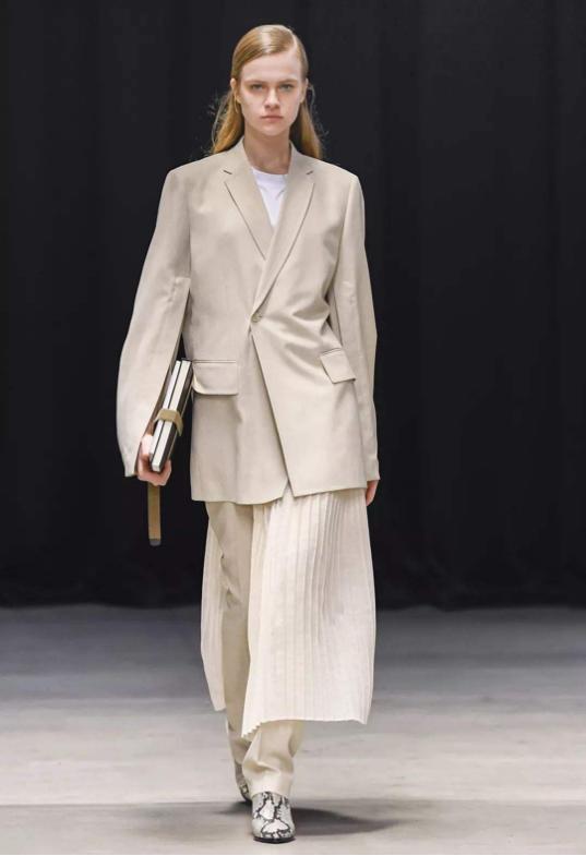 秋冬高级感穿搭淡粉色,奶油色系可爱的穿搭