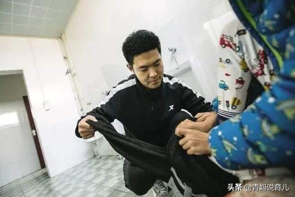 孩子总喊屁股疼,小孩老喊屁股疼