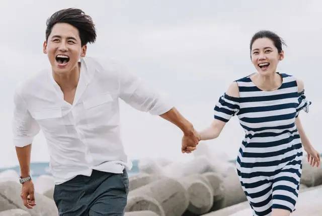 深扒远嫁中国的两位韩国媳妇，蔡琳和秋瓷炫，为什么境遇云泥之别