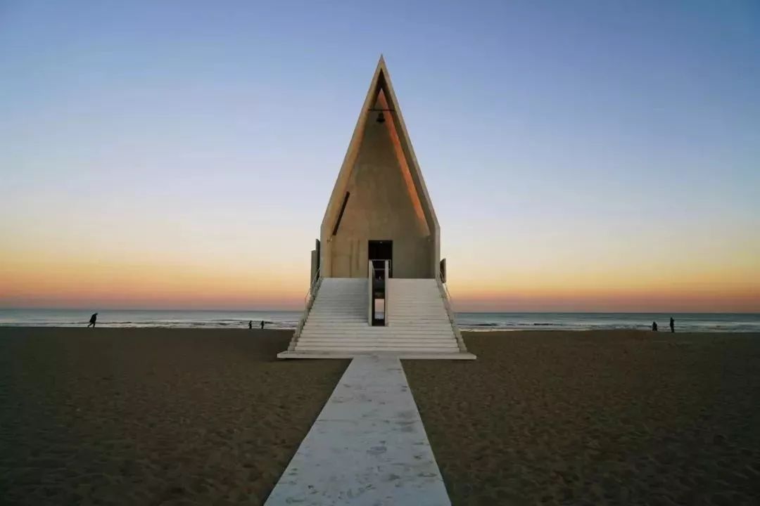 北戴河阿那亚属于哪个镇,北戴河阿那亚值得去吗