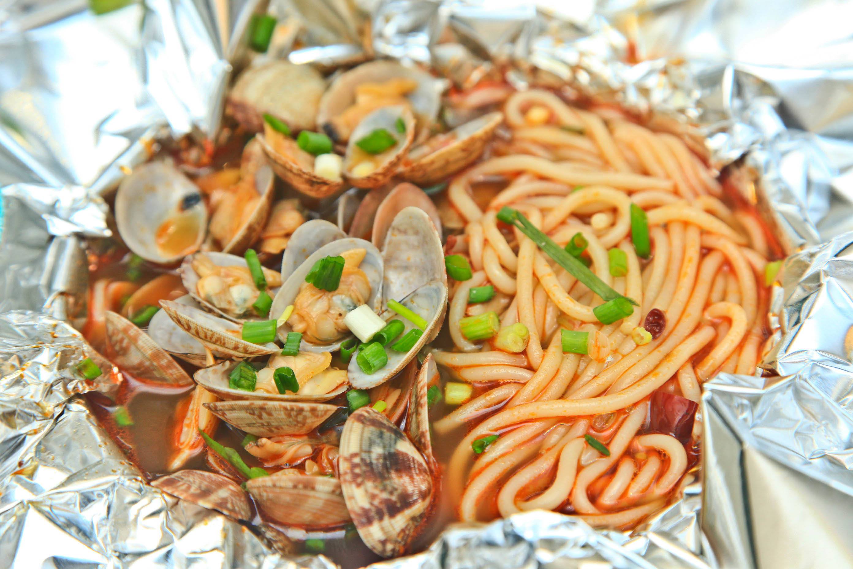 花甲米线家常做法没有锡纸,怎样在家做花甲米线