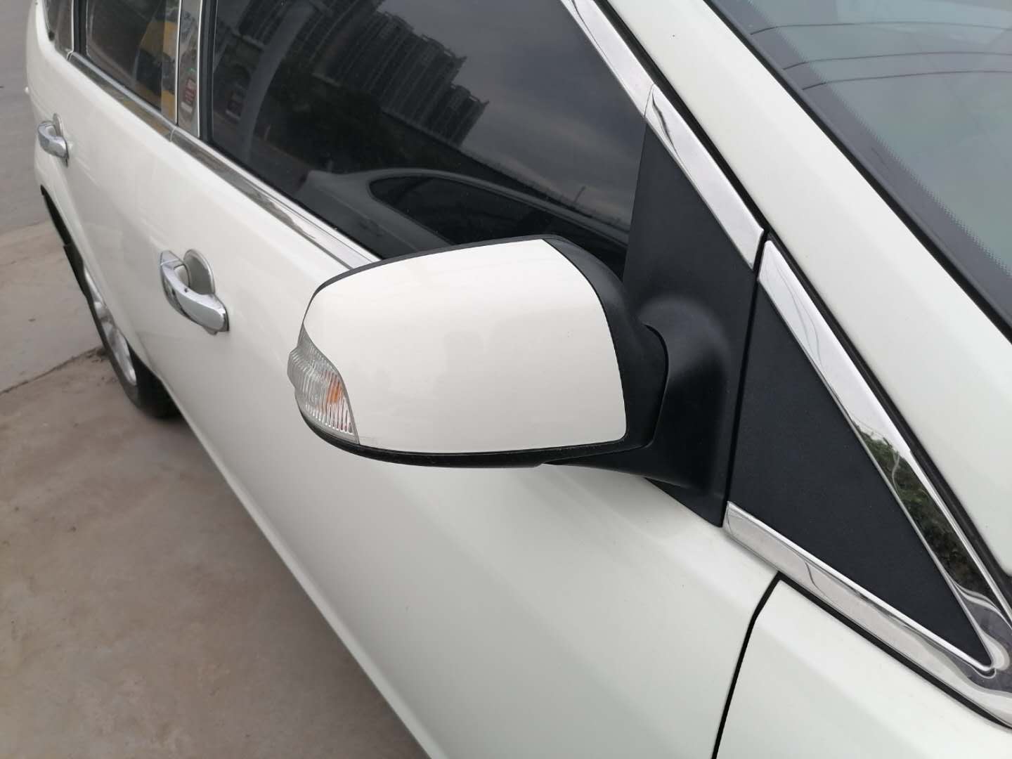 经典福克斯两厢爆改,胖哥试车20款福克斯