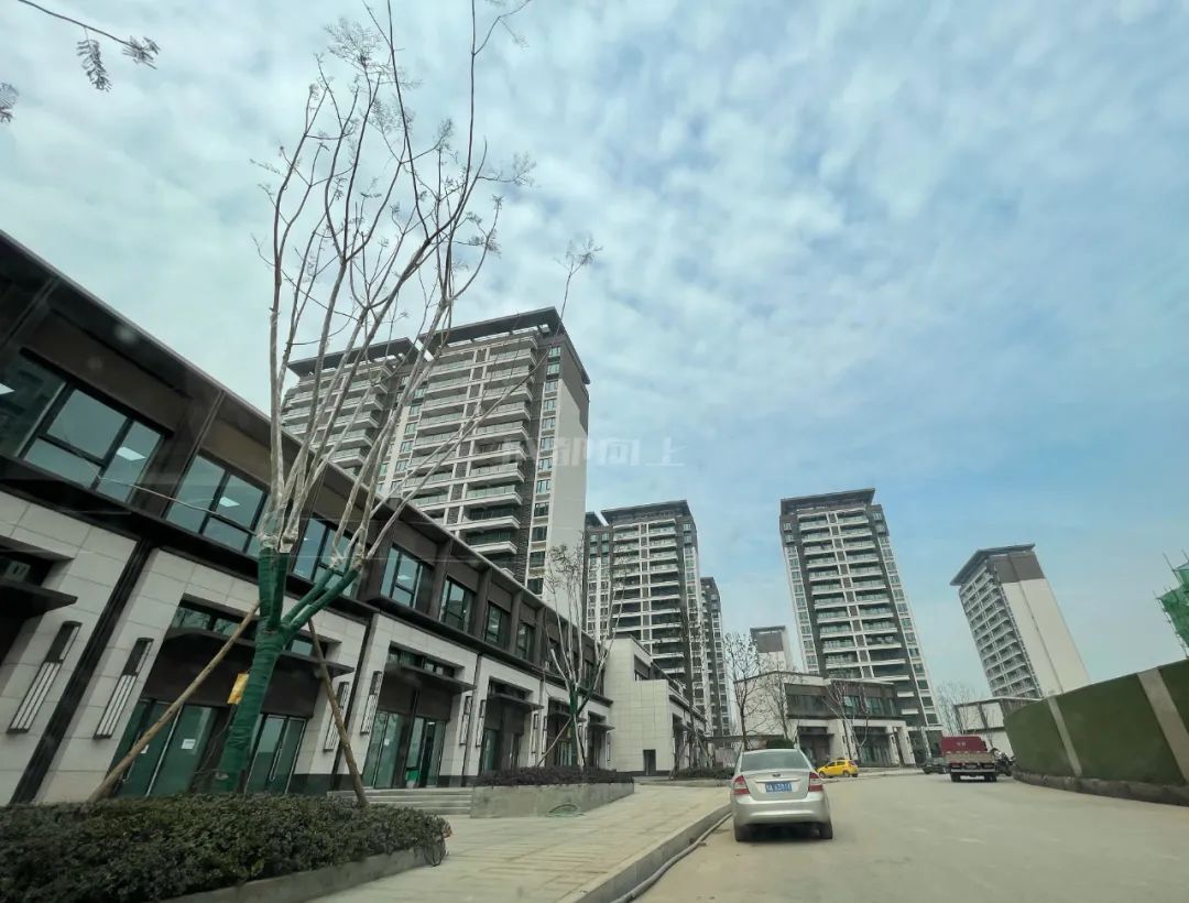 城市更新项目多方参与,城市更新1000亿元